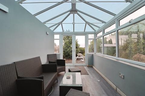 4 bedroom semi-detached house for sale, Park Avenue, Frampton Cotterell, Bristol