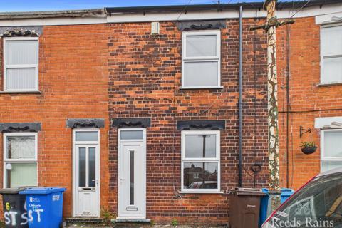 2 bedroom terraced house for sale, Kirkstead Street, East Yorkshire HU8