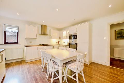 undefined, Rosedale Road, Romford, RM1