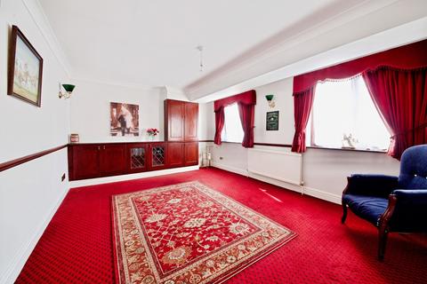 undefined, Rosedale Road, Romford, RM1