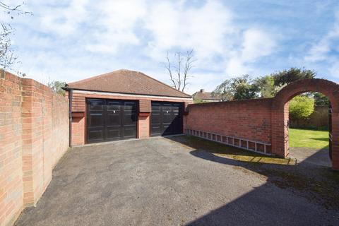 undefined, Rosedale Road, Romford, RM1