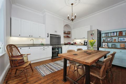 undefined, Bradford Road, BRIGHOUSE