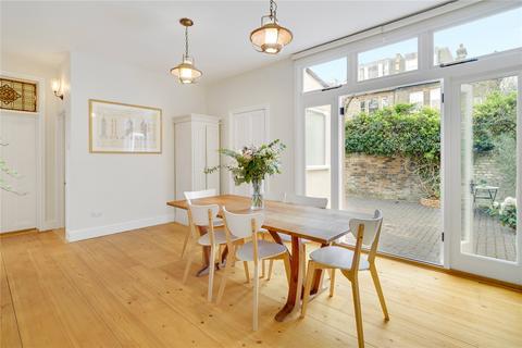 3 bedroom house for sale, Gorst Road, SW11