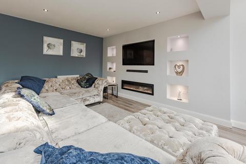 4 bedroom detached house for sale, Shrubbery Gardens, Kidderminster, DY10