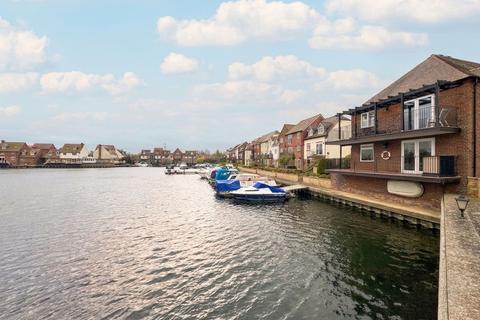 3 bedroom duplex for sale, West Quay, Abingdon OX14