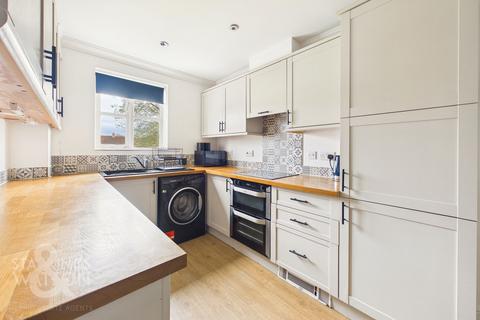 undefined, Bromedale Avenue, Mulbarton, Norwich