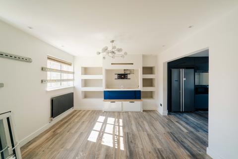 3 bedroom end of terrace house for sale, Bristol BS7