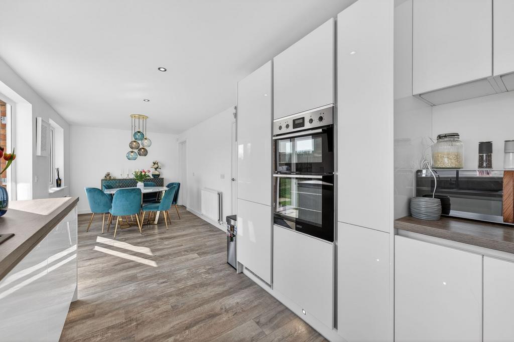 Dining Kitchen