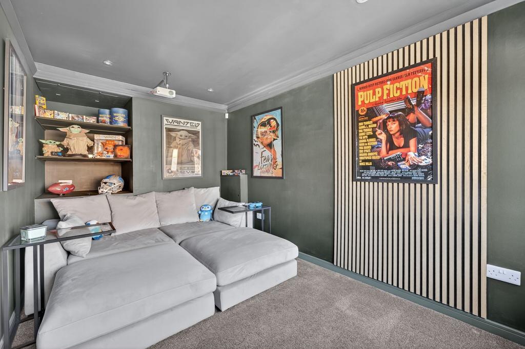 Family Room / Bedroom 5