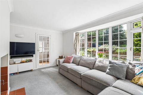 3 bedroom semi-detached house for sale, Captains Walk, Berkhamsted, Hertfordshire, HP4