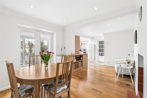3 bedroom semi-detached house for sale, Captains Walk, Berkhamsted, Hertfordshire, HP4