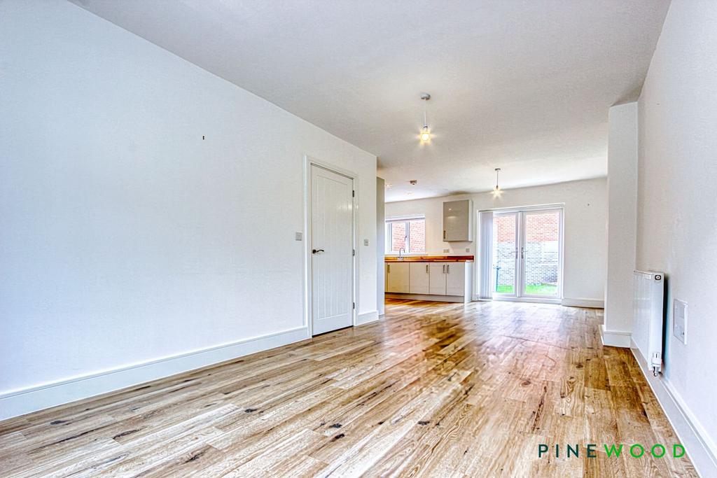Kitchen/diner/sitting room