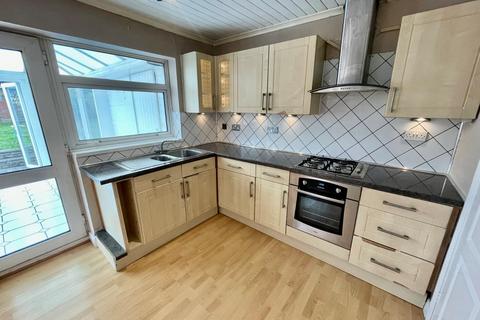 undefined, Helming Drive, Wolverhampton, West Midlands, WV1