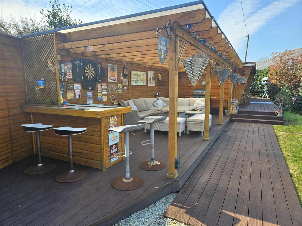 Covered Bar.jpg