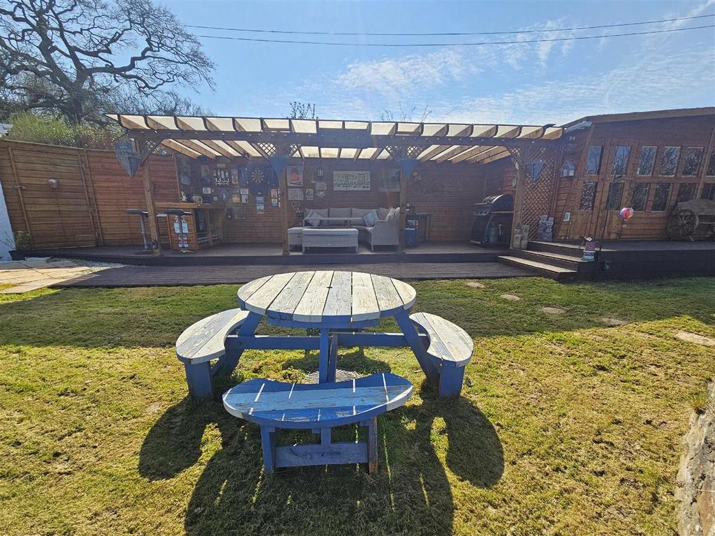 Bar and Barbeque.jpg