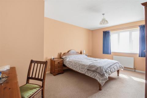 2 bedroom terraced house for sale, St. Crispians, Seaford