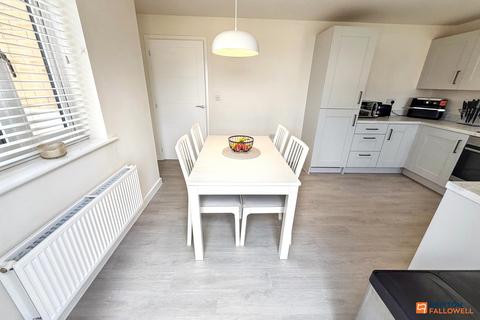 3 bedroom detached house for sale, Manor Drive, Gunthorpe, Peterborough, PE4