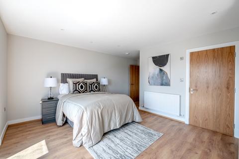 undefined, Mast Quay London SE18