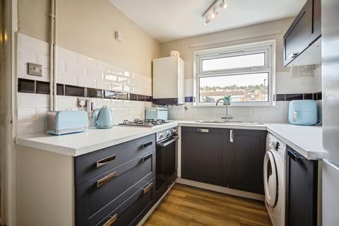 1 bedroom ground floor flat for sale, Russell Court, Chatham, ME4