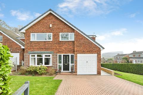 4 bedroom detached house for sale, Hoyle Court Road, Shipley BD17