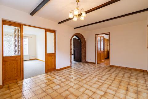 4 bedroom detached bungalow for sale, St. Johns Road, Tilney St. Lawrence, King's Lynn, Norfolk, PE34