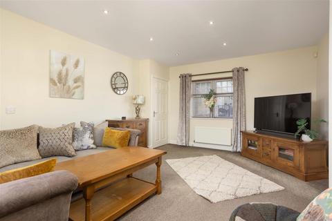 undefined, Newby Close, Ilkley LS29