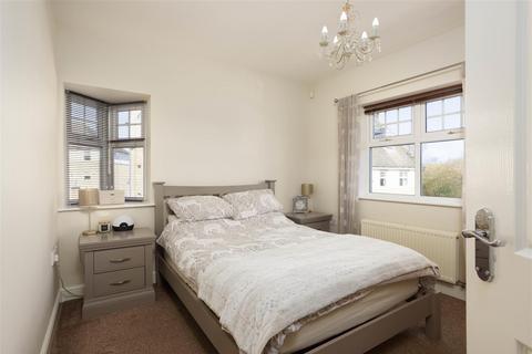 undefined, Newby Close, Ilkley LS29