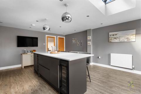undefined, Beach Close, Evesham WR11