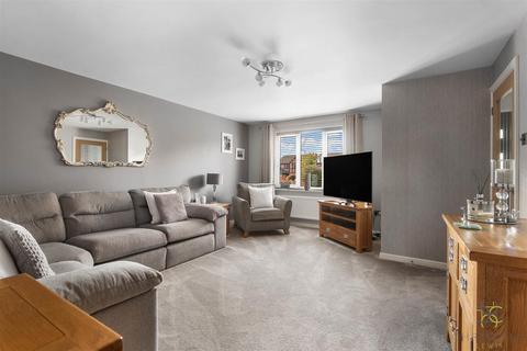 undefined, Beach Close, Evesham WR11