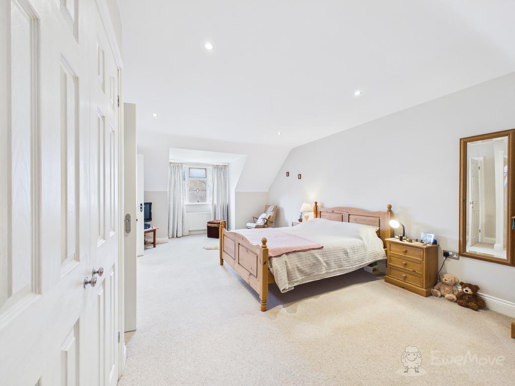Principal Bedroom