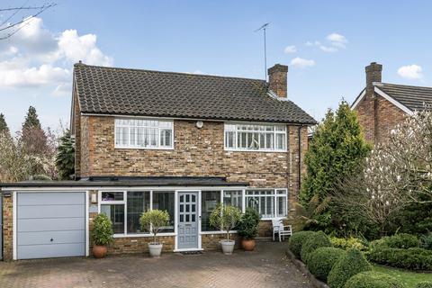 4 bedroom detached house for sale, Highfield Way, Rickmansworth, Hertfordshire
