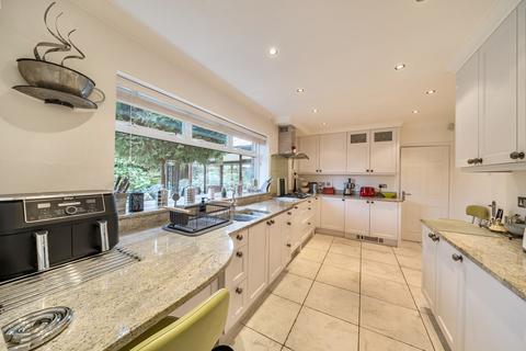 4 bedroom detached house for sale, Highfield Way, Rickmansworth, Hertfordshire