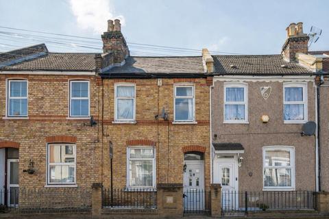 3 bedroom terraced house to rent, Scrooby Street, London