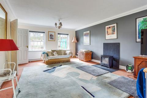undefined, Upper Warren Avenue, Caversham Heights
