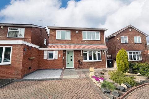 3 bedroom detached house for sale, Westacre Drive, Brierley Hill DY5