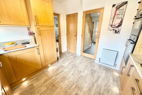 3 bedroom detached house for sale, Westacre Drive, Brierley Hill DY5