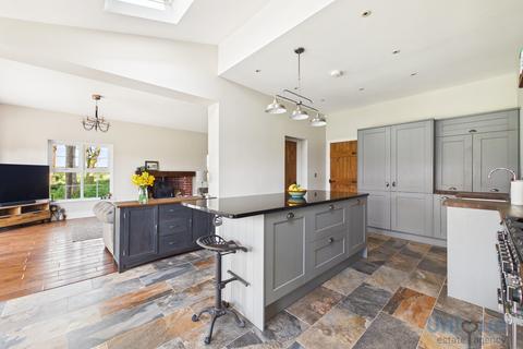 3 bedroom semi-detached house for sale, Singleton Road, Weeton PR4