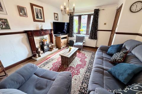 3 bedroom detached house for sale, Broomehill Close, Brierley Hill DY5