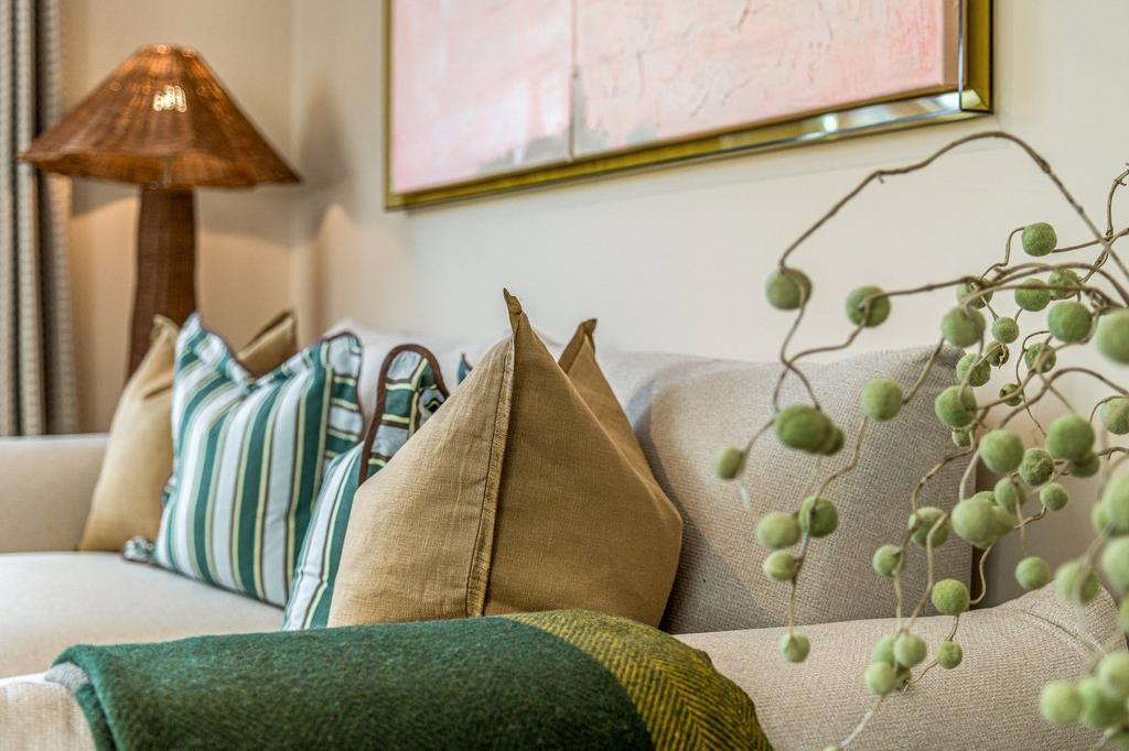 Show Apartment