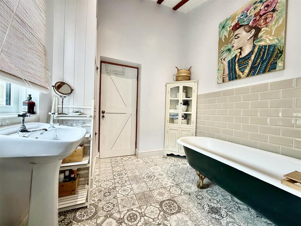Family bathroom