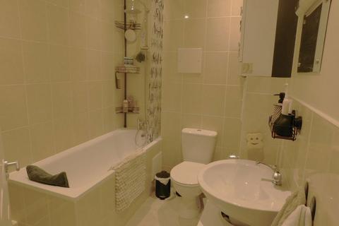 undefined, Waghorn Terrace, Hawkhurst, Kent