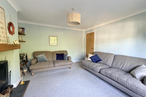 3 bedroom semi-detached house for sale, Red Hill, Stourbridge
