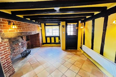 6 bedroom farm house to rent, Walpole