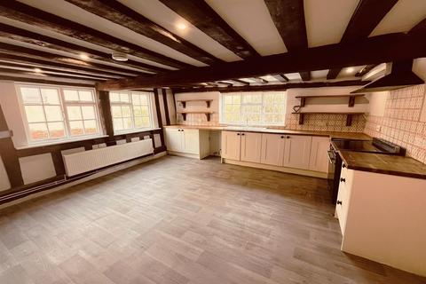 6 bedroom farm house to rent, Walpole