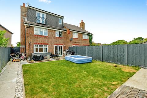 undefined, Upfield, Horley
