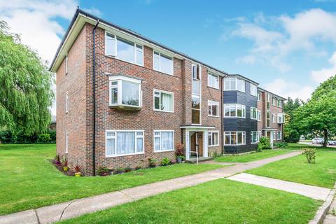 undefined, Hurst Court, RH12