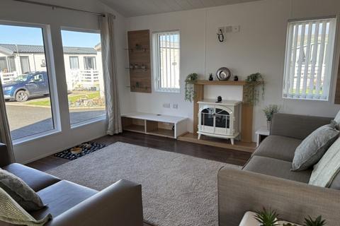 2 bedroom park home for sale, Smithy Leisure Park