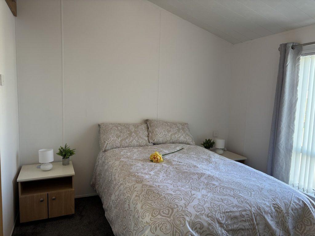 Willerby Boston Main Bedroom At Smithy Leisure Par