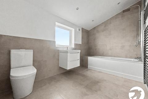 2 bedroom end of terrace house to rent, Carlisle Road, Dartford, Kent, DA1