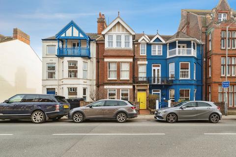 2 bedroom flat for sale, Prince of Wales Road, Cromer, Norfolk, NR27